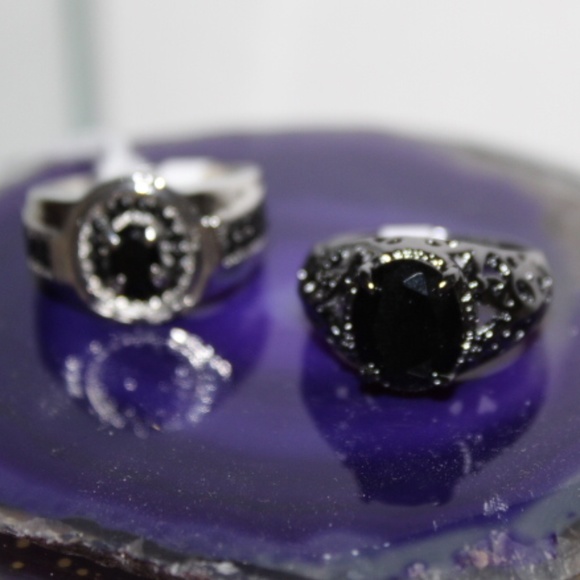 ⭐️FINAL SALE ITEM⭐️Bundle of Men's Black Sapphire Rings - Picture 7 of 7